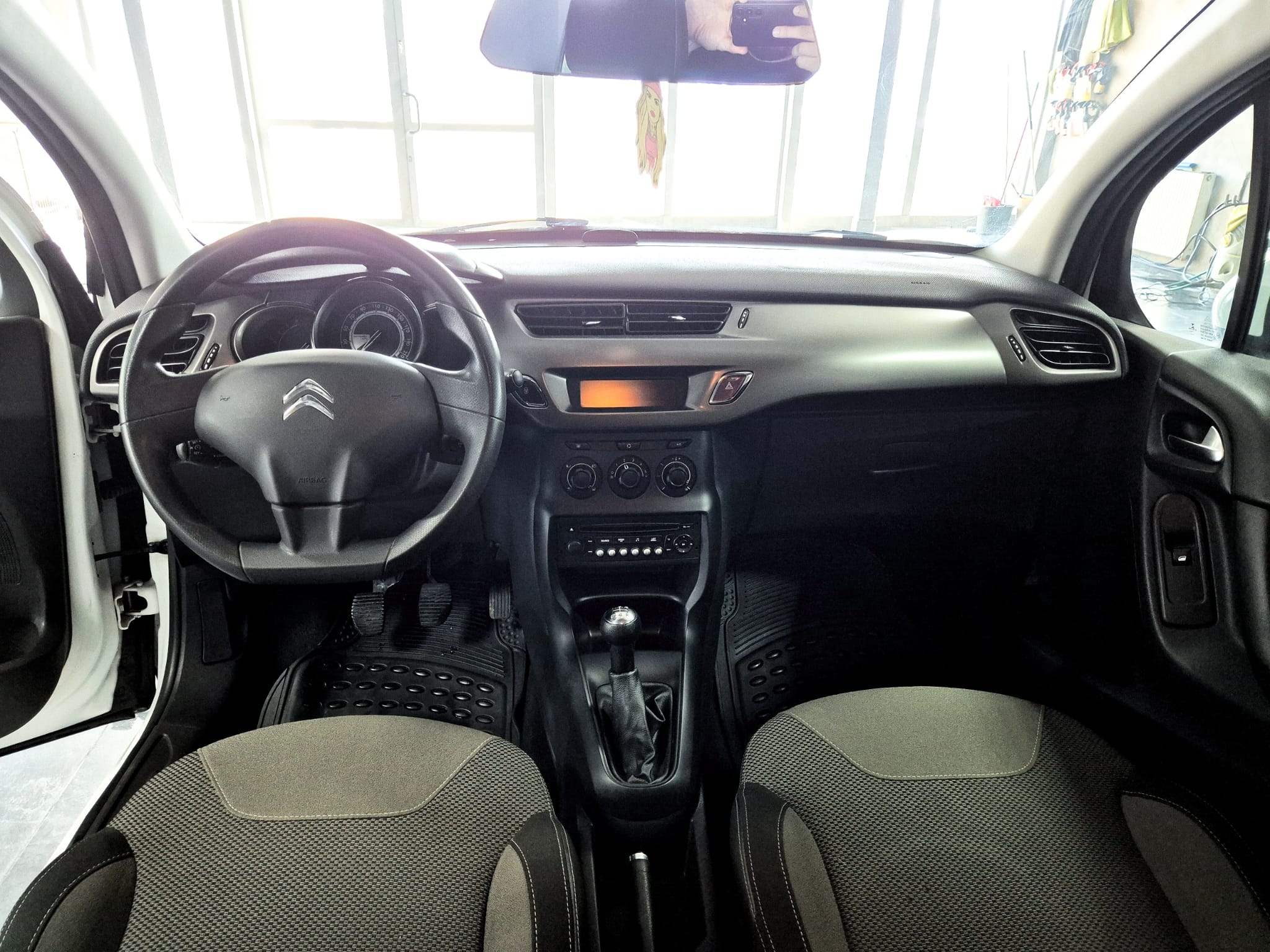 
								CITROEN C3 jest pełny									