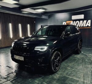 jeep wk2